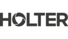 Jemand setzt das Wort HOLTER in großen, schwarzen Buchstaben auf einen leeren Hintergrund - klar und kraftvoll ins Bild gesetzt.